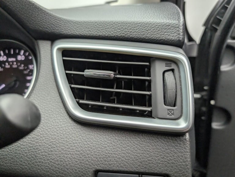 2020 Nissan Qashqai 1.3 DIG-T N-Connecta SUV 5dr Petrol Manual Euro 6 (s/s) (160 ps) REAR VIEW  H...