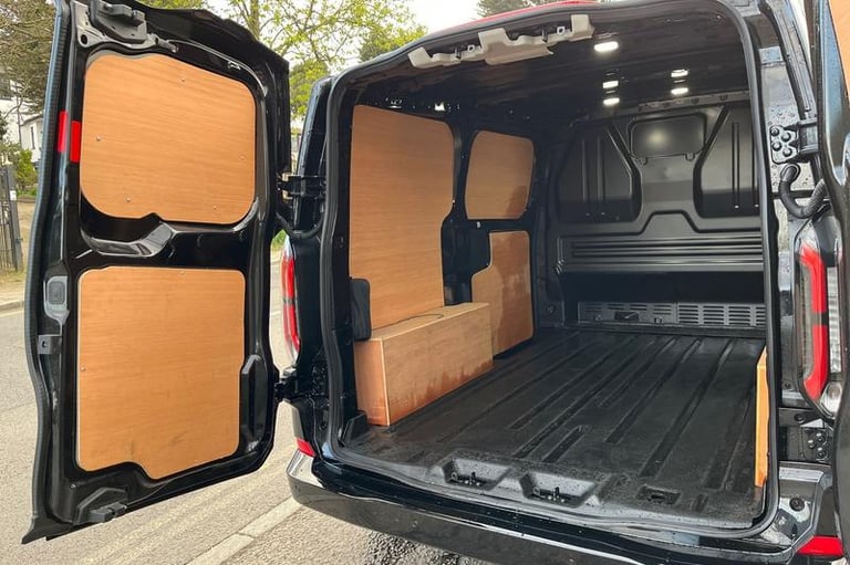 2024 Ford Transit Custom 100kW 65kWh H1 Van Limited Auto PANEL VAN ELECTRIC Automatic