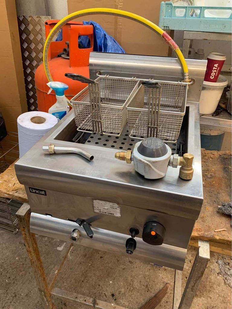 Catering equipment commercial gas & electric Tabletop fryers restaurant trailer burger van items