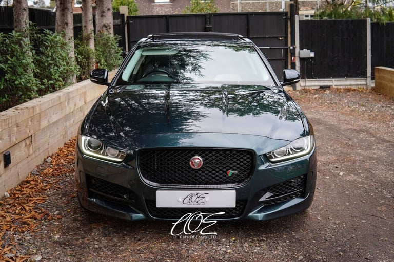 2016 Jaguar XE 2.0 XE R-Sport i Auto 4dr Saloon Petrol Automatic