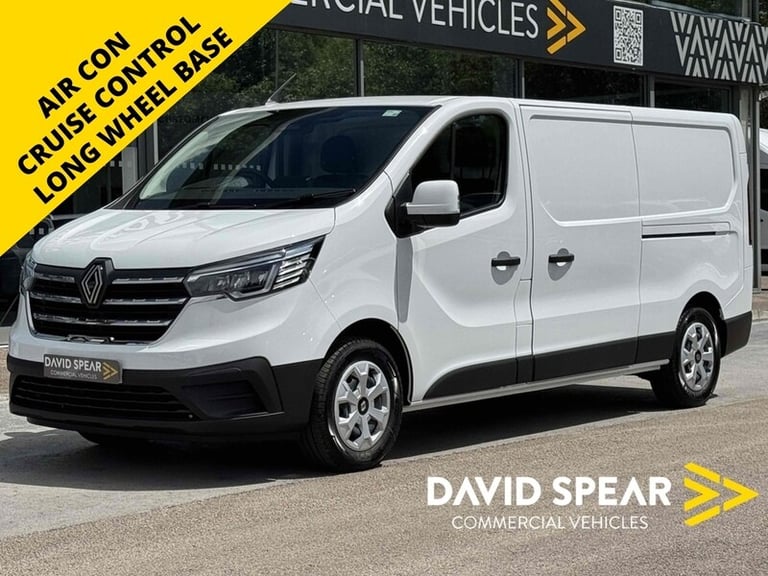 2025 Renault Trafic E-Tech 120ps Ll30 Advance 90kWh LWB with Air Con, Apple Car Play, Rear Sens P...