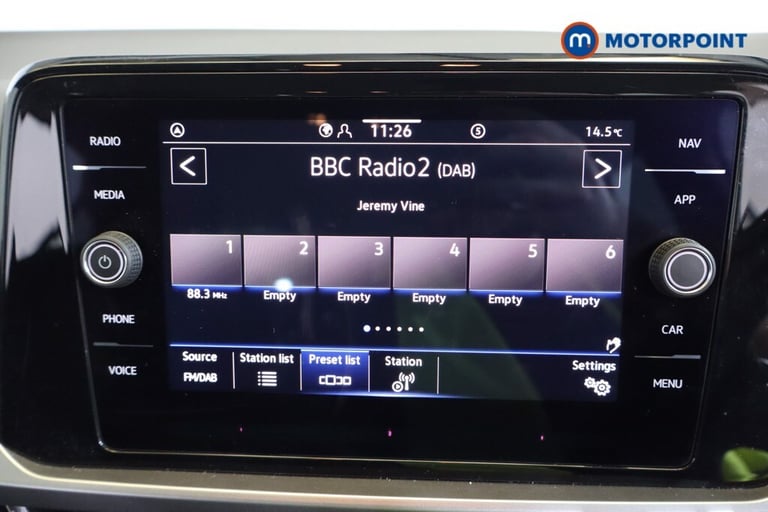 2022 Volkswagen T-Roc 1.5 TSI Life 5dr DSG SUV Petrol Automatic