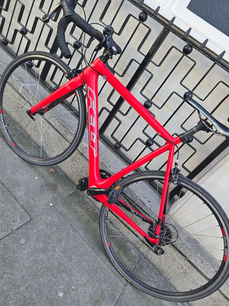 Full Carbon Racing Bike super fast bike