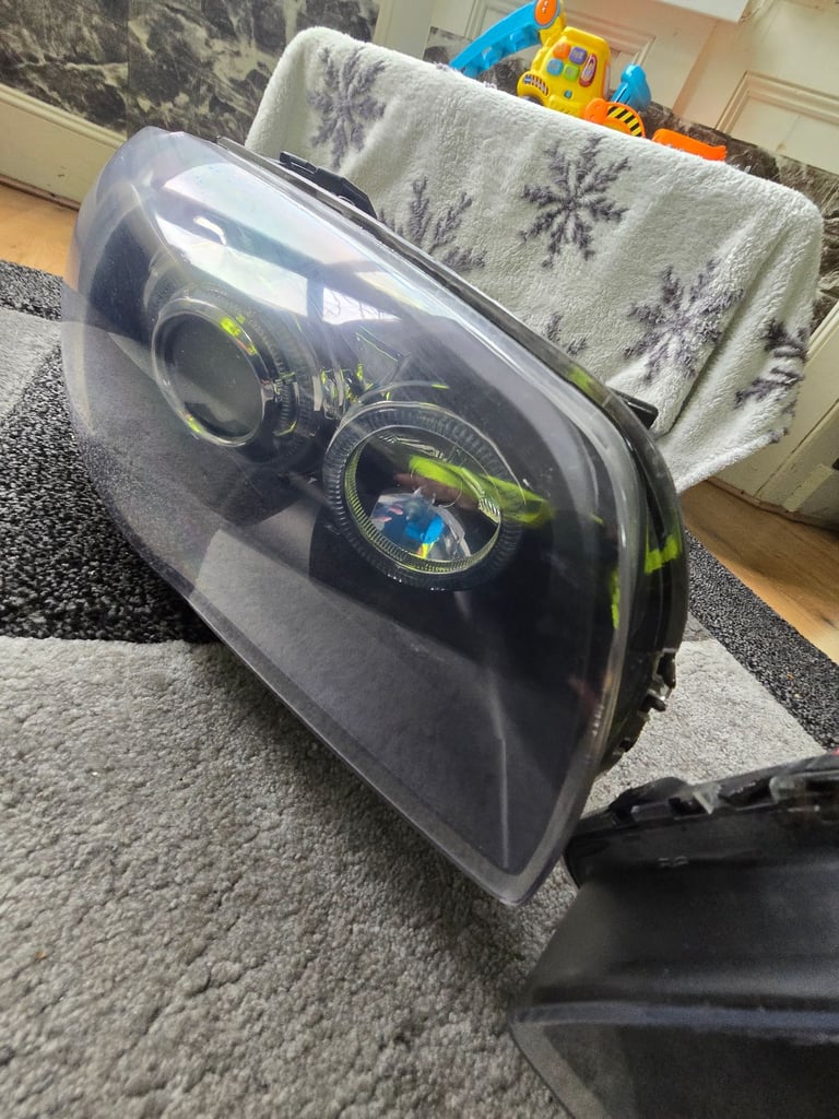 BMW 1 SERIES E82 E87 E81 E88 DEPO LED ANGEL HEADLGHTS HEADLAMPS Breaking Parts
