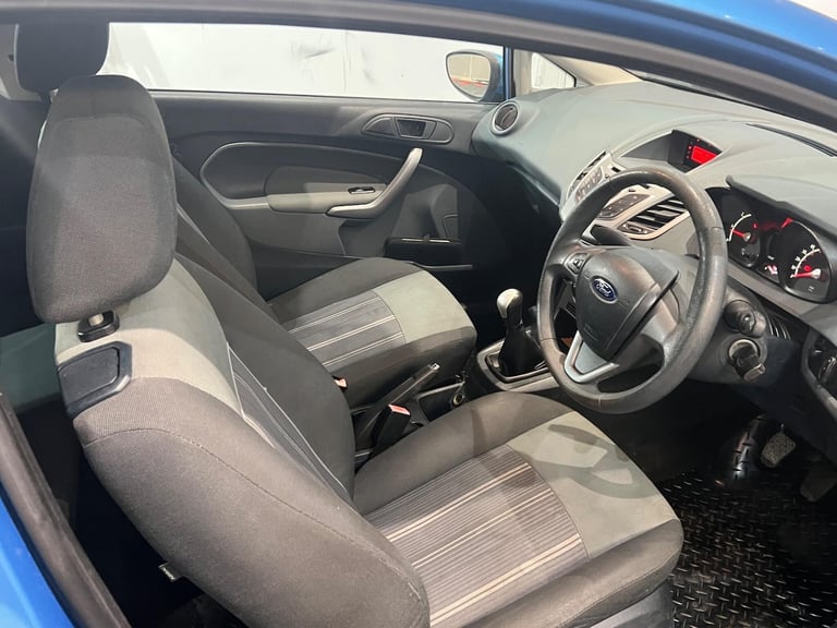 2010 Ford Fiesta 1.25 Edge 3dr HATCHBACK Petrol Manual