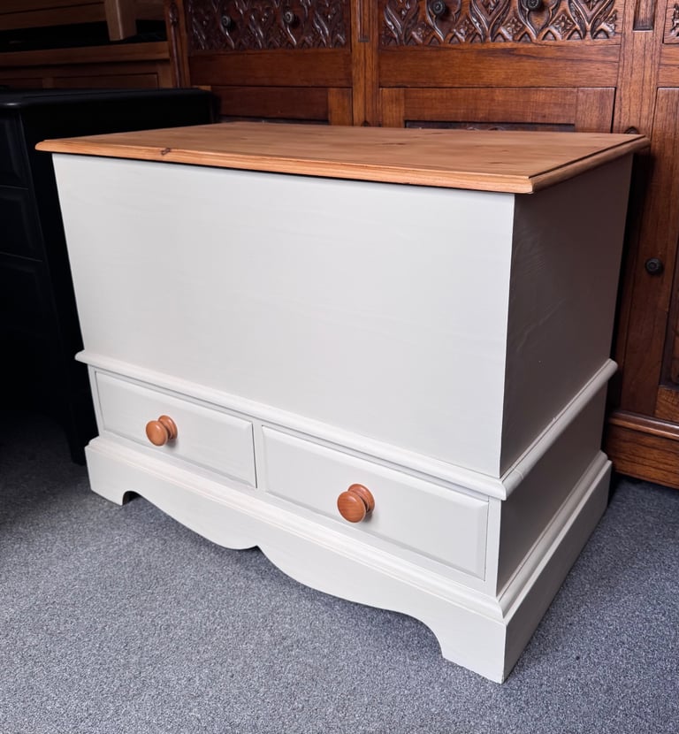 image for Solid pine cream toy box / ottoman / mule chest / trunk etc. 