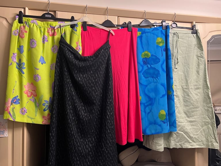 Large bundle of size 16 women’s clothes