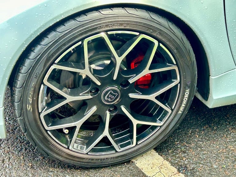 SMART FORTWO 1.0*BRABUS Xclusive*Glassroof-BT-HPIclear-PAS**Rare PocketRocket**