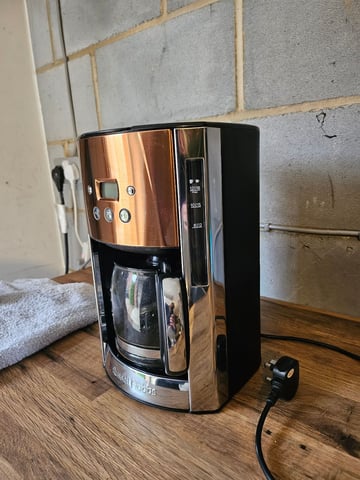Russell Hobbs Luna Filter Coffee Machine in Bracknell, Berkshire