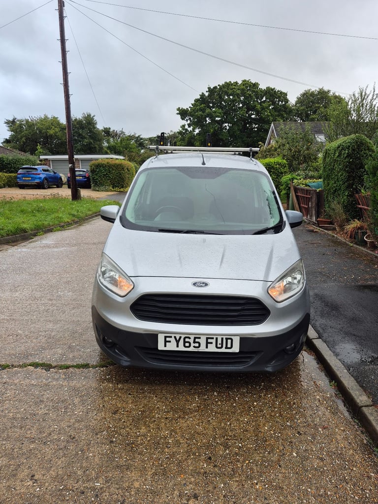 Ford, TRANSIT COURIER, Panel Van, 2015, Manual, 1562 (cc)