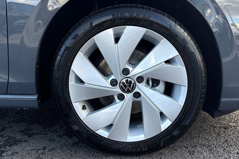 2025 Volkswagen Golf 1.5 eTSI 150 Match 5dr DSG Hatchback PETROL Automatic