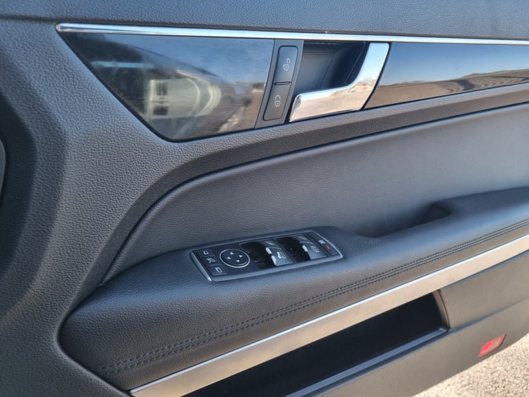 2013 Mercedes-Benz E-Class E250 BlueEFFICIENCY Sport 2dr Tip AUTOMATIC Petrol ULEZ FREE COUPE Pet...