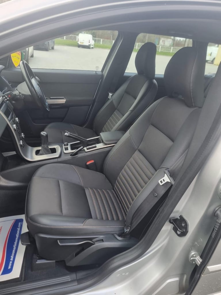2009 Volvo V50 1.6D DRIVe SE Euro 4 5dr ESTATE Diesel Manual