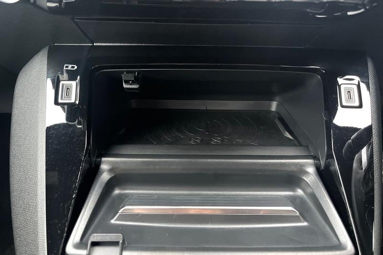 2024 Peugeot 2008 1.2 PureTech 130 GT 5dr EAT8 HATCHBACK PETROL Semi Automatic