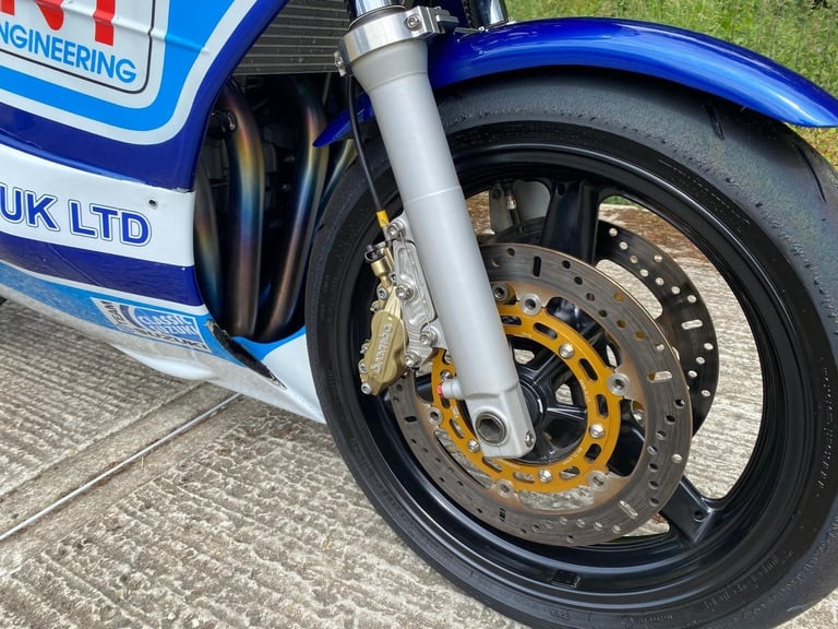 SUZUKI XR69 RACE BIKE, HIGHLY TUNED 1261 ENGINE, BUILT FOR THE ISLE OF MAN