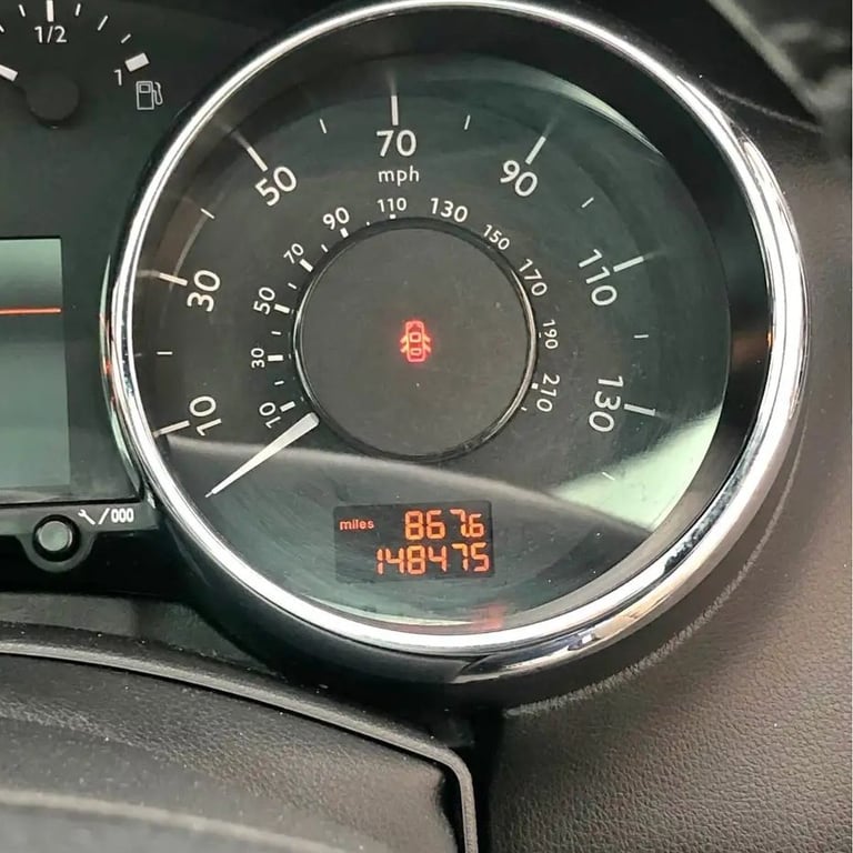 Peugeot, 3008, Hatchback, 2010, Manual, 1560 (cc), 5 doors