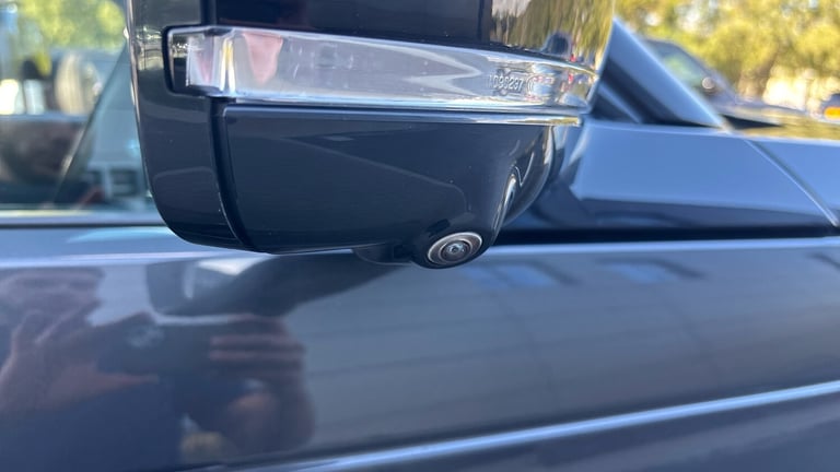 2021 Land Rover Discovery 3.0 D300 R-Dynamic HSE 5dr Auto Diesel Station Wagon Station Wagon Dies...