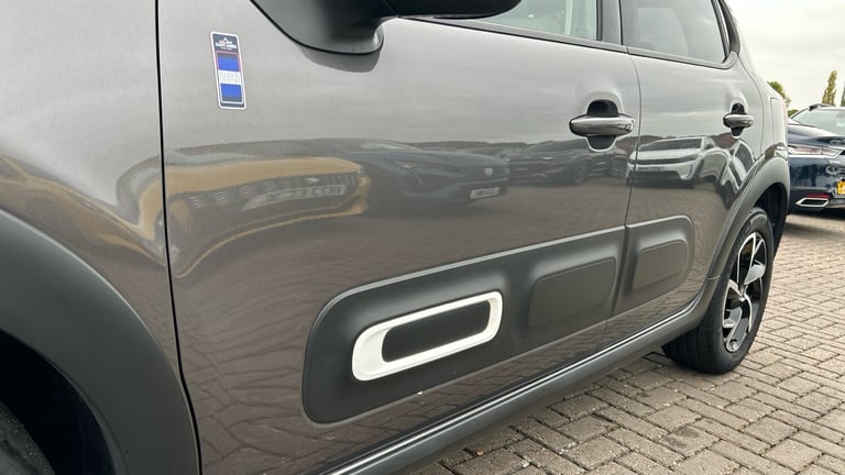 2022 Citroen C3 1.2 PureTech Saint James Hatchback 5dr Petrol EAT6 Euro 6 (s/s) (110 ps) Hatchbac...