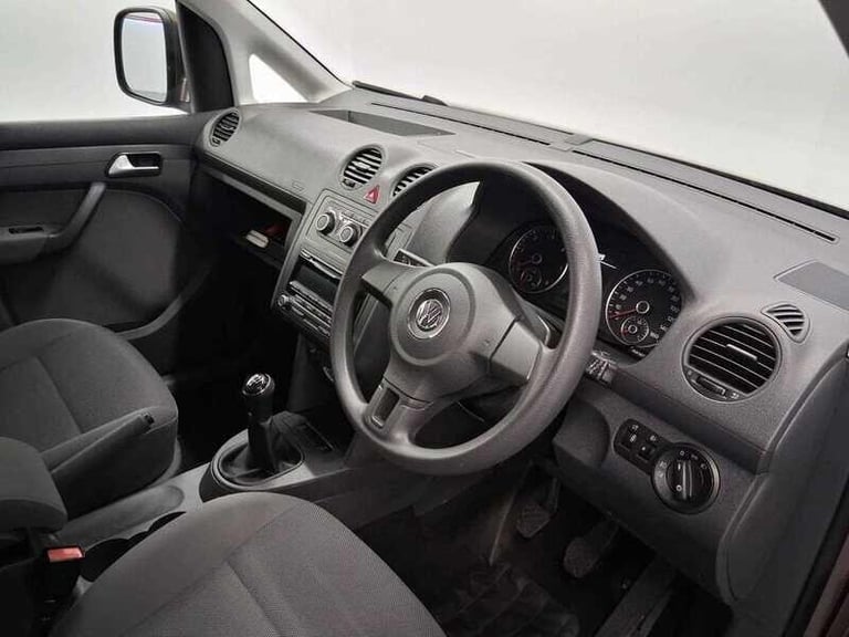 2015 Volkswagen Caddy 1.6 TDI CR 5 Seats 5dr WAV MPV Diesel Manual