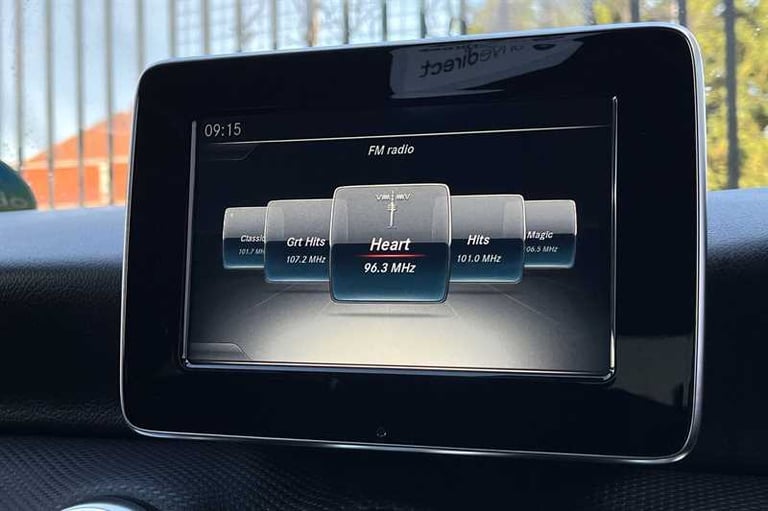 2018 Mercedes-Benz A-Class 1.6 A160 SE (Executive) Hatchback 5dr Petrol 7G-DCT Euro 6 (s/s) (102 ...