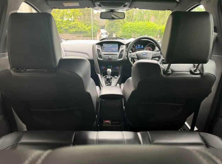 Ford, FOCUS, Hatchback, 2015, Manual, 1997 (cc), 5 doors