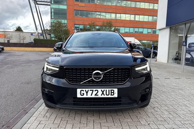 2022 Volvo XC40 2.0 B4 MHEV Ultimate SUV 5dr Petrol Hybrid DCT Auto Euro 6 (s/s) (197 ps) ESTATE ...