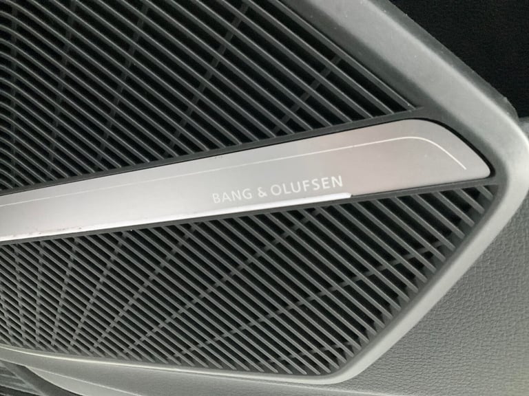 2024 Audi Q5 50 TFSI e Quattro Black Edition 5dr S Tronic ESTATE PETROL/ELECTRIC Automatic