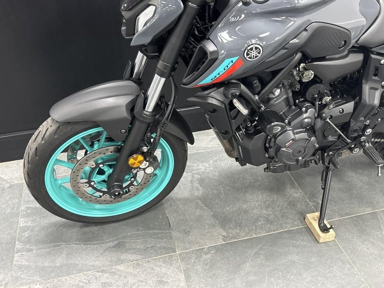 YAMAHA MT07 2022