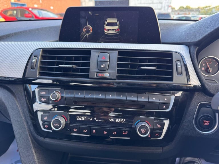 2017 BMW 3 Series Saloon (2015 - 2018) Saloon Hybrid Automatic