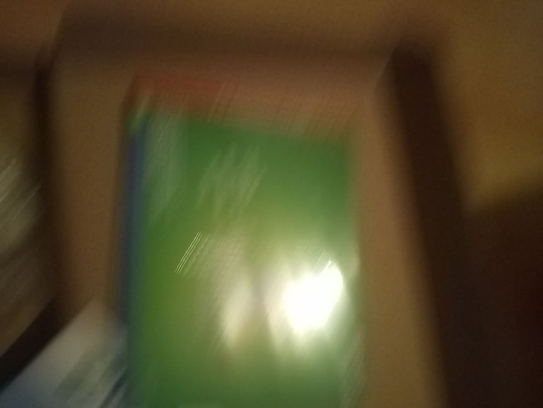 Boxed like new retro gaming pc from 2002 win xp with games 