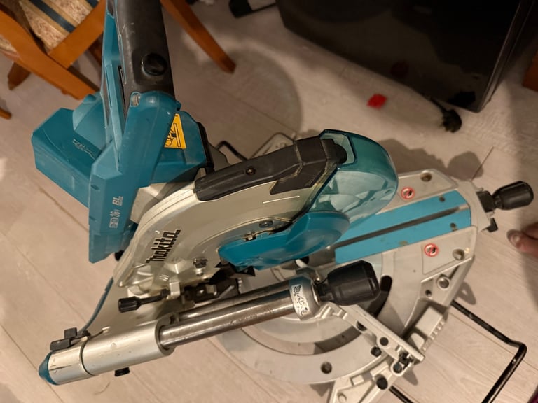image for Makita DLS110Z (36V) 