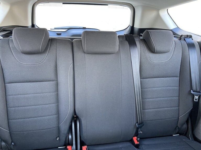  Ford Kuga Zetec Tdci Hatchback Diesel Automatic