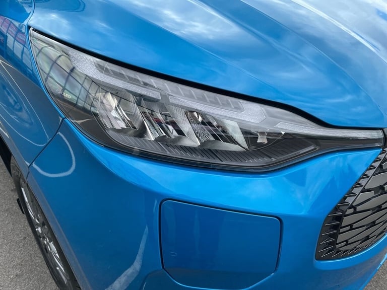 2025 Ford Transit Custom E-Transit Custom Limited DCiV 320 L1 65kWh 100kw 136 RWD 1 Speed Automat...
