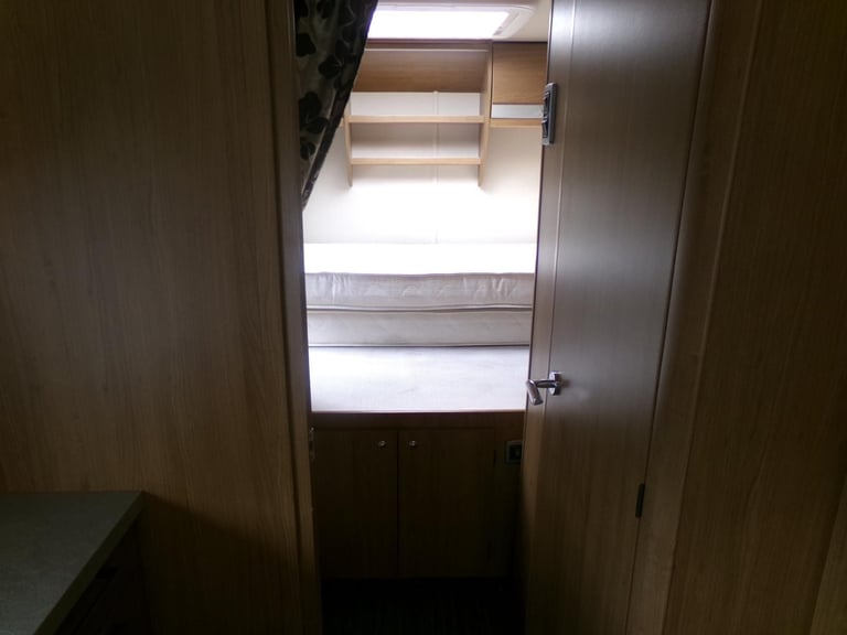 2015 FIAT AUTO TRAIL FRONTIER CH-TA. 6 BERTH. FULL LEATER. TOW BAR