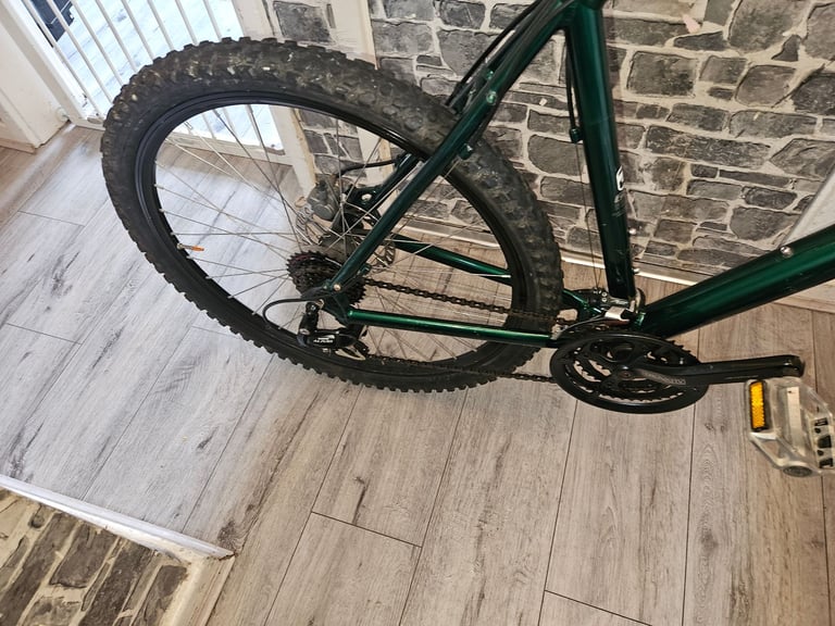 Dawes xc1.8 mountain bike