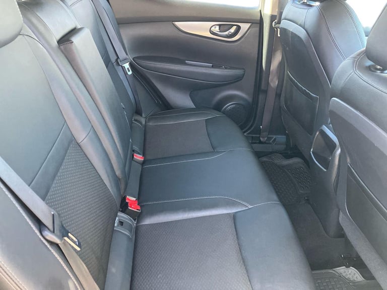 2018 Nissan Qashqai 1.2 DiG-T Tekna 5dr SUV PETROL Manual