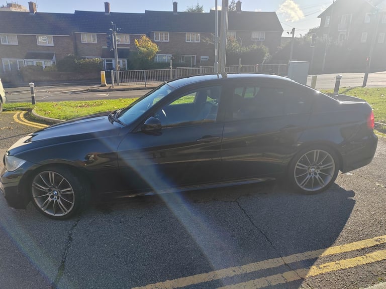 BMW, 3 SERIES, Saloon, 2012, Manual, 1995 (cc), 4 doors