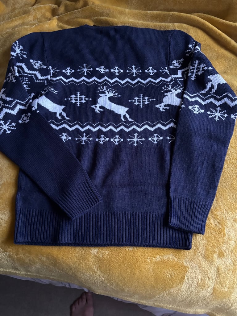 image for BRAND NEW MENS CHRISTMAS JUMPER