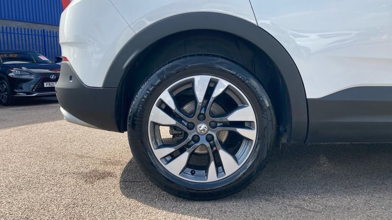 2020 Vauxhall Grandland X 1.2 Turbo SRi Nav 5dr Auto Petrol Hatchback Hatchback Petrol Automatic