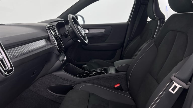 2024 Volvo XC40 Plus, B3 Mild hybrid, Petrol, Dark Estate Petrol Automatic