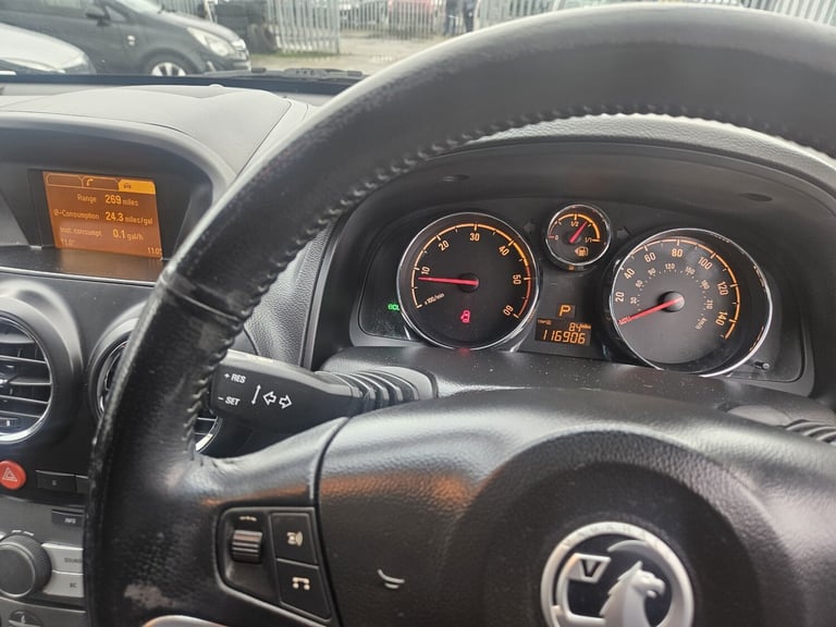 VAUXHALL ANTARA 2.2 CDTi Exclusiv 2015