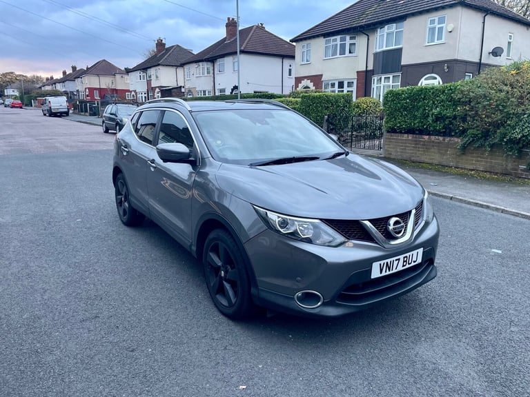 2017 Nissan Qashqai 1.5 dCi N-Vision 5dr HATCHBACK Diesel Manual