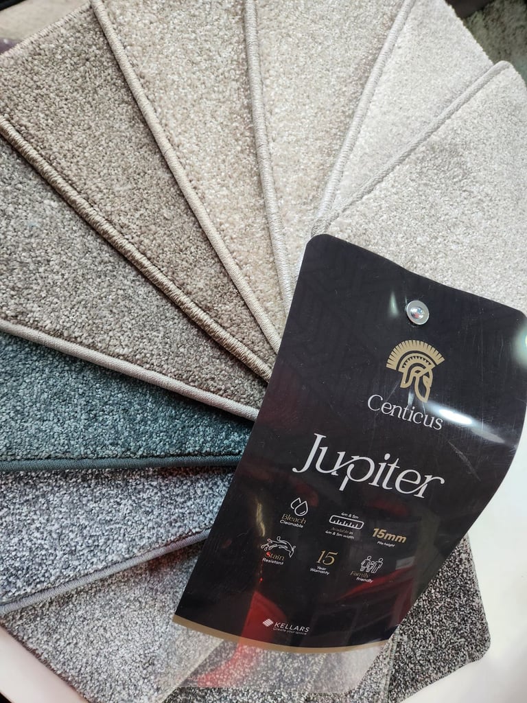 LAMINATE FLOORING PACKS + PALLETS + CARPETS + VINYL