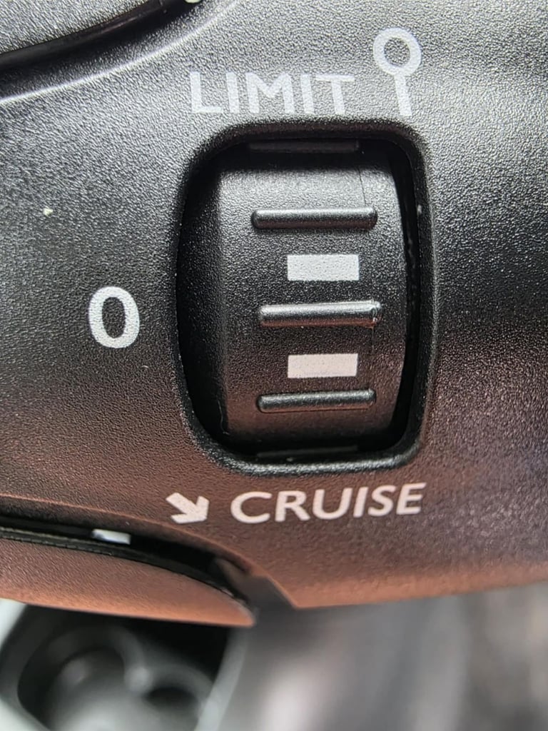 2018 SUPERB CITROEN C3-NEW SHAPE EXAMPLE-LOW MILES-FULL SERVICE HISTORY-ULEZ FREE-BARGAIN