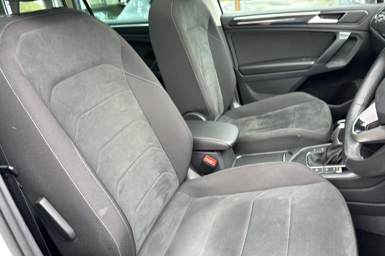  Volkswagen Tiguan 1.5 Tsi Elegance Suv 5dr Petrol Dsg Euro 6 s/s 150 Ps