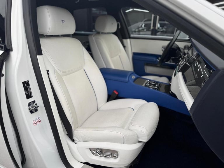 LEFT HAND DRIVE 2018 ROLLS ROYCE GHOST  6.6 V12 BLACK BADGE 17K MILES UK REG LHD