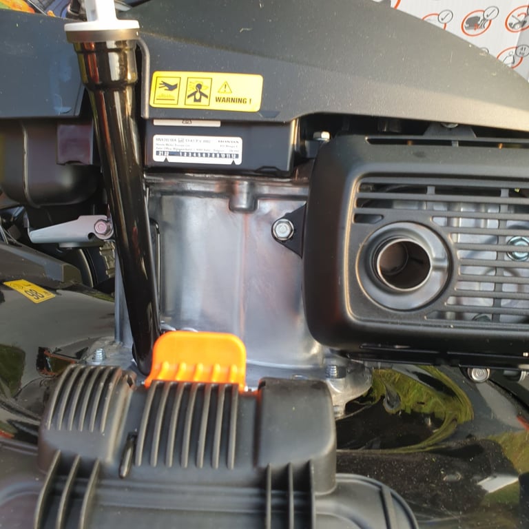 Yardforce GMH51 167cc Honda Engine 51cm Self-Propelled Petrol Lawn Mower Honda Engine Lawnmower