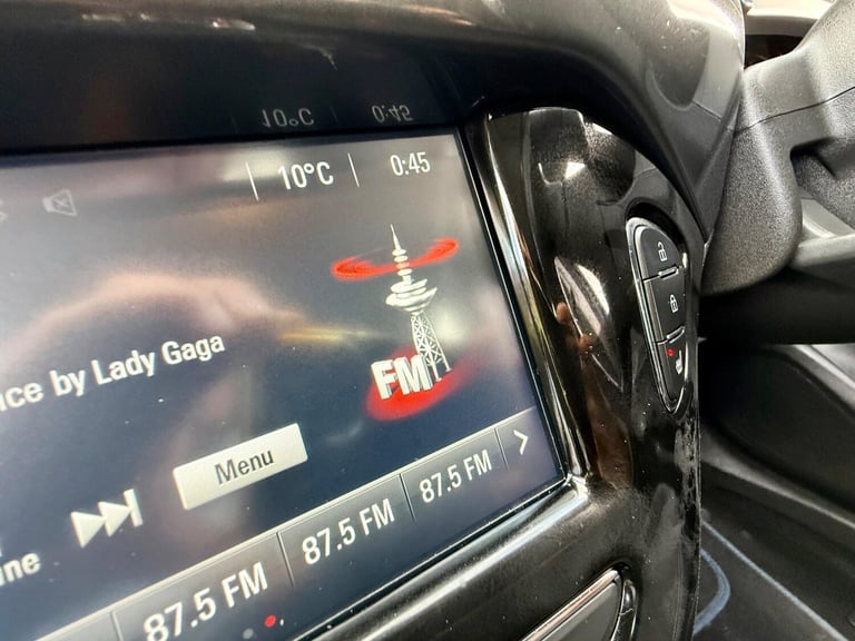 2016 Vauxhall Corsa 1.4i SE Auto Euro 6 5dr HATCHBACK Petrol Automatic