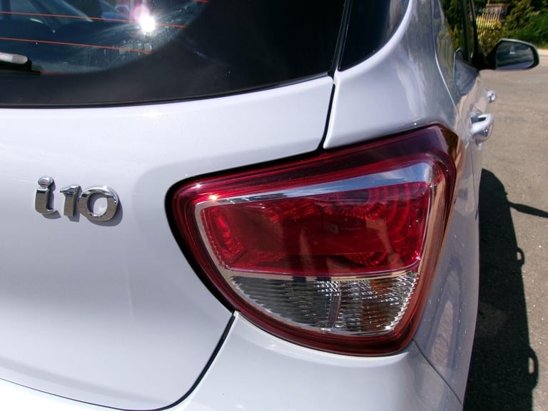 2018 Hyundai i10 1.0 SE Euro 6 5dr HATCHBACK Petrol Manual
