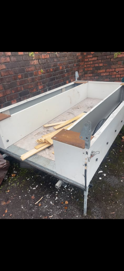 Small trailer 